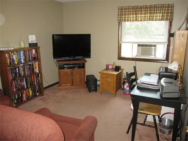 76 Boynton Road Deerfield, MA 01373 - Photo 16 of 24 Gallery Image 16