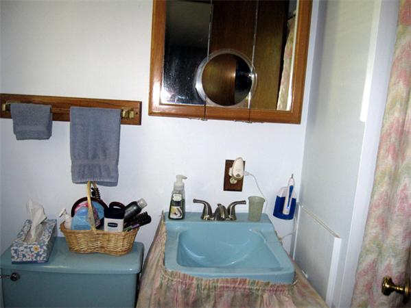 76 Boynton Road Deerfield, MA 01373 - Photo 19 of 24 Gallery Image 19