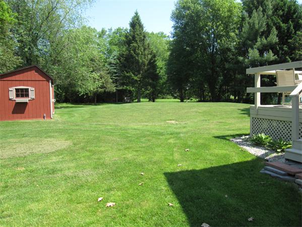 76 Boynton Road Deerfield, MA 01373 - Photo 4 of 24 Gallery Image 4