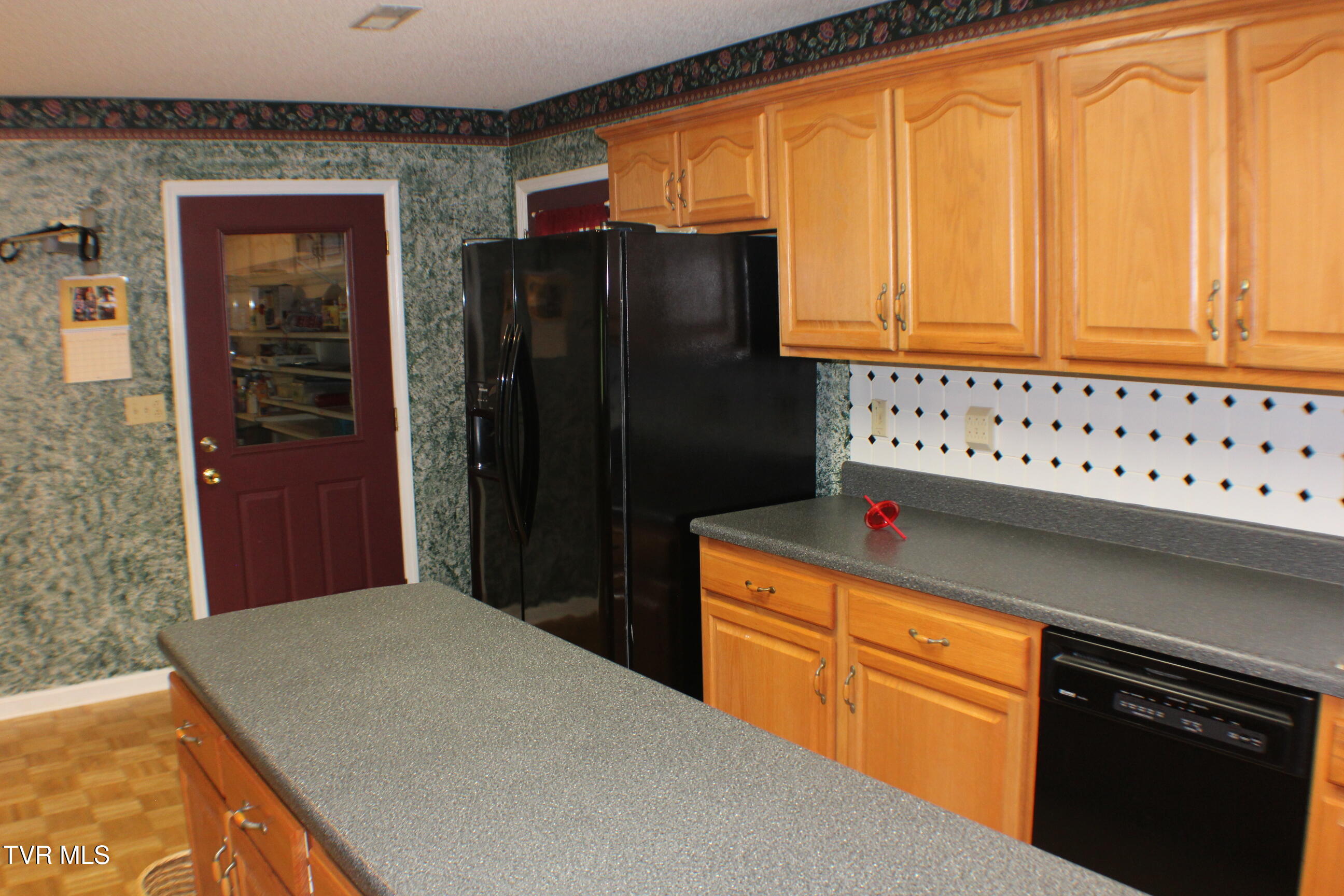 805 New Beason Well Road Kingsport, TN 37660 - Photo 13 of 48 IMG_0094