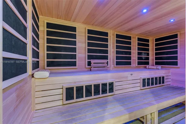 $457,000 | 87465 Old Highway, Unit 215, Islamorada, FL 33036
