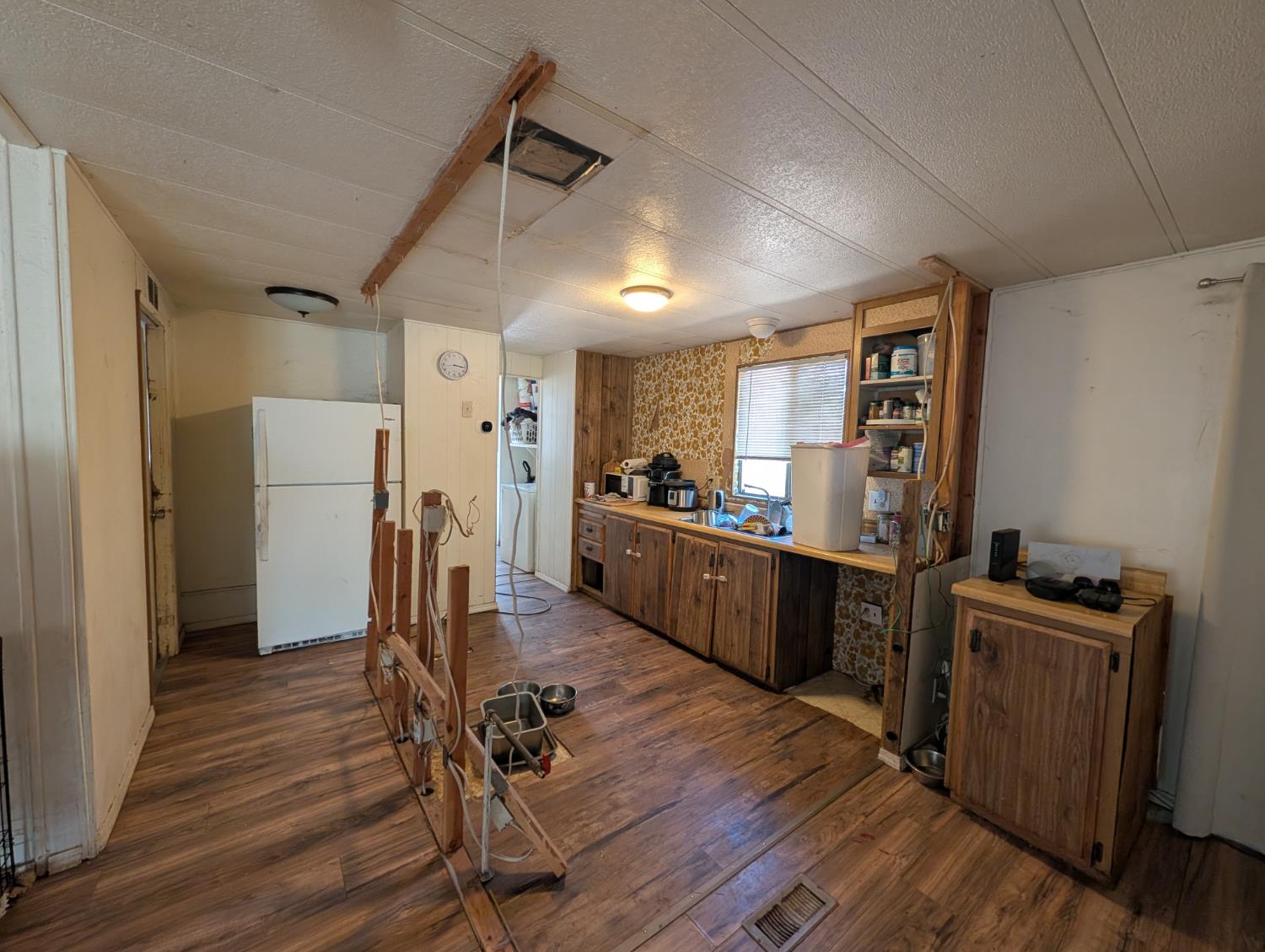 36197 Mistletoe Road Squaw Valley, CA 93675 - Photo 7 of 14 Gallery Image 7