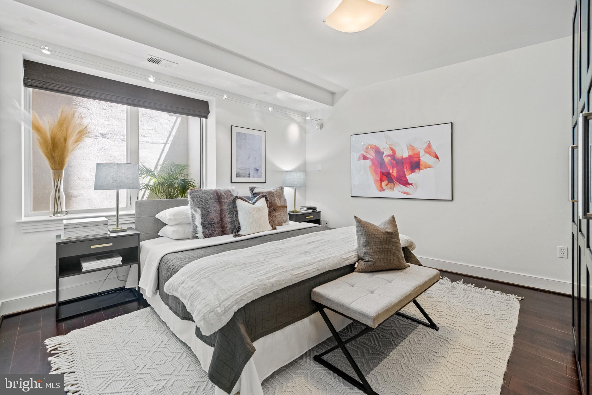 2360 Champlain Street Northwest, Unit B2 Washington, DC 20009 - Photo 15 of 30
