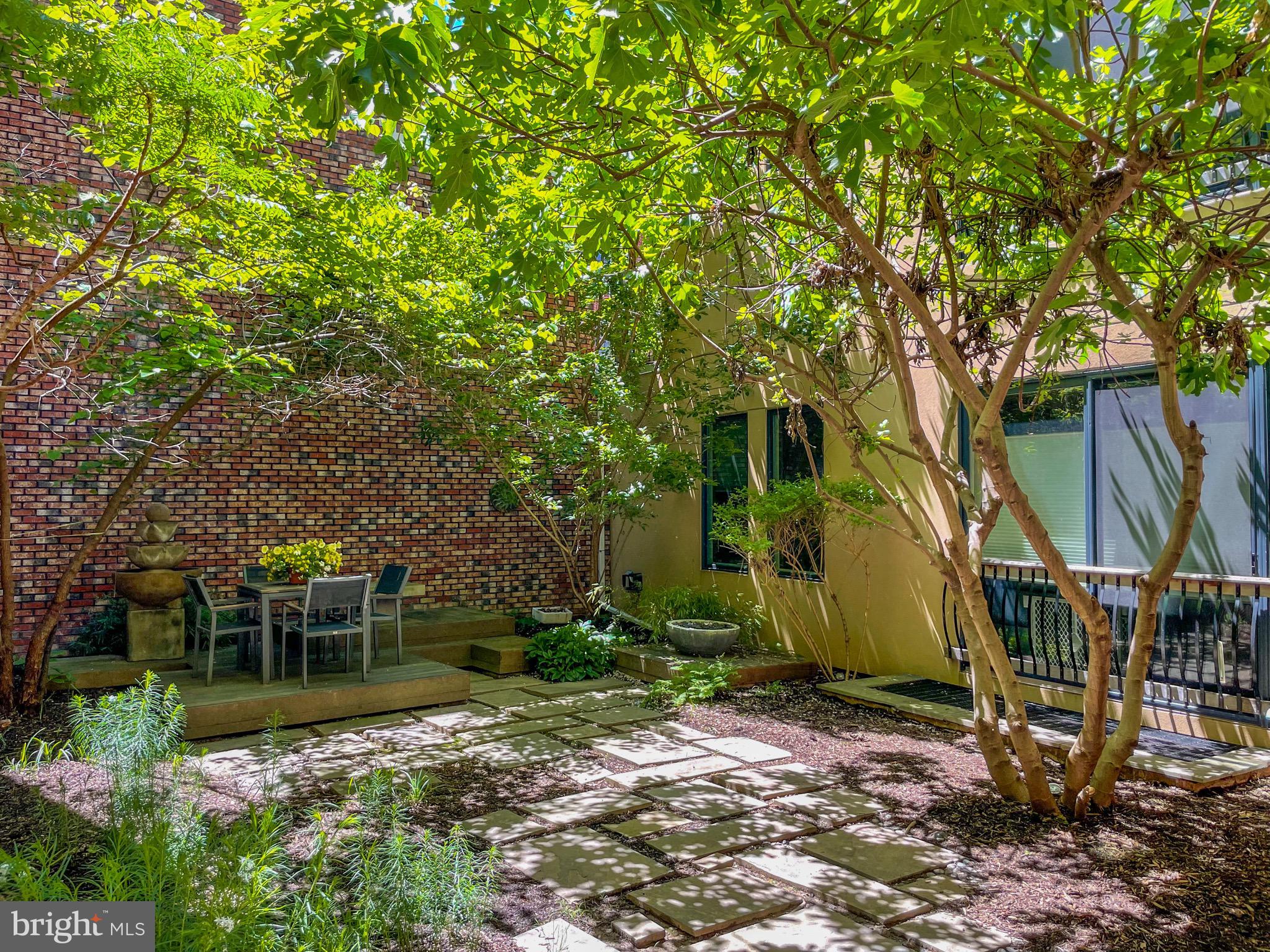 2360 Champlain Street Northwest, Unit B2 Washington, DC 20009 - Photo 25 of 30