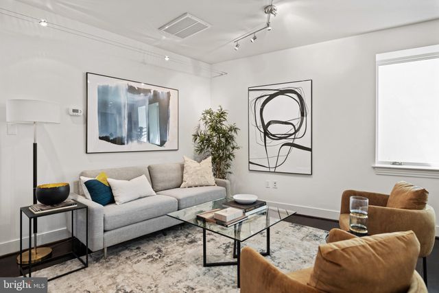 $477,500 | 2360 Champlain Street Northwest, Unit B2, Washington, DC 20009