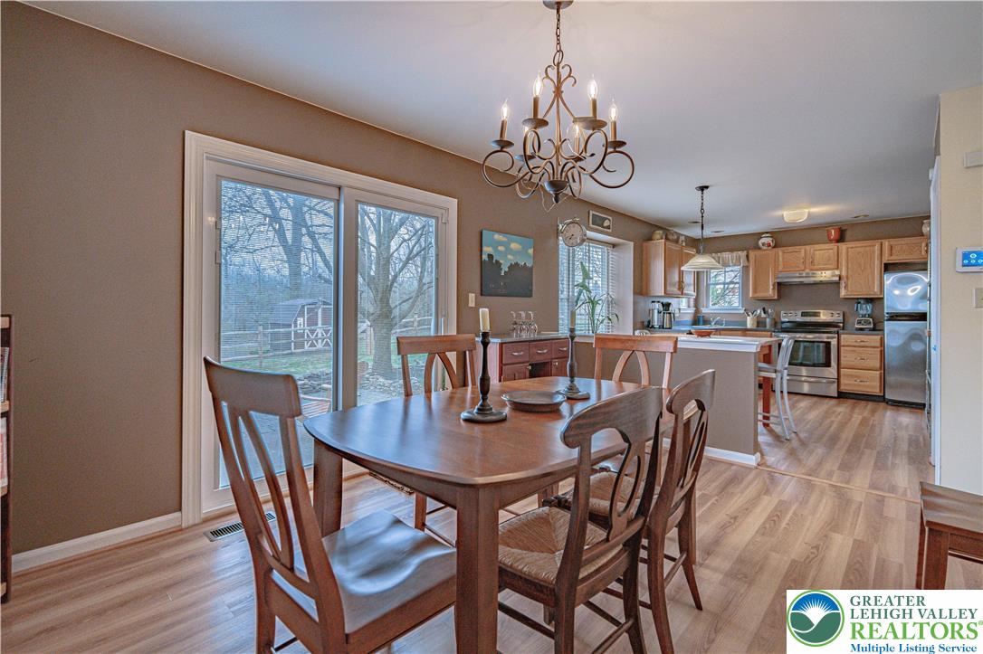 2370 Red Maple Drive Coplay, PA 18037 - Photo 8 of 22 Gallery Image 8