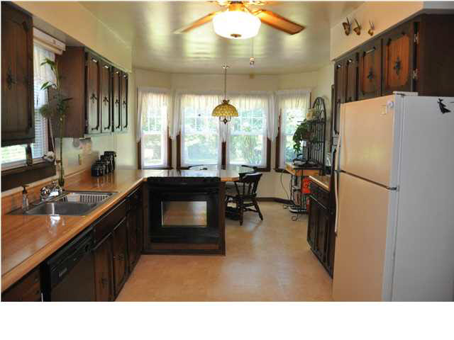 7122 Newman Road Elberfeld, IN 47613 - Photo 11 of 26