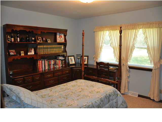 7122 Newman Road Elberfeld, IN 47613 - Photo 15 of 26