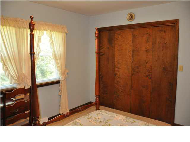 7122 Newman Road Elberfeld, IN 47613 - Photo 16 of 26