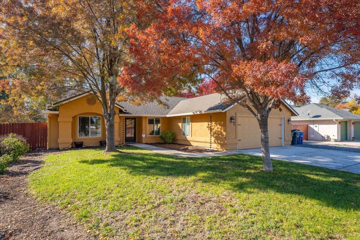 7704 Pit Road Redding, CA 96001 - Photo 4 of 34 a house view with a outdoor space