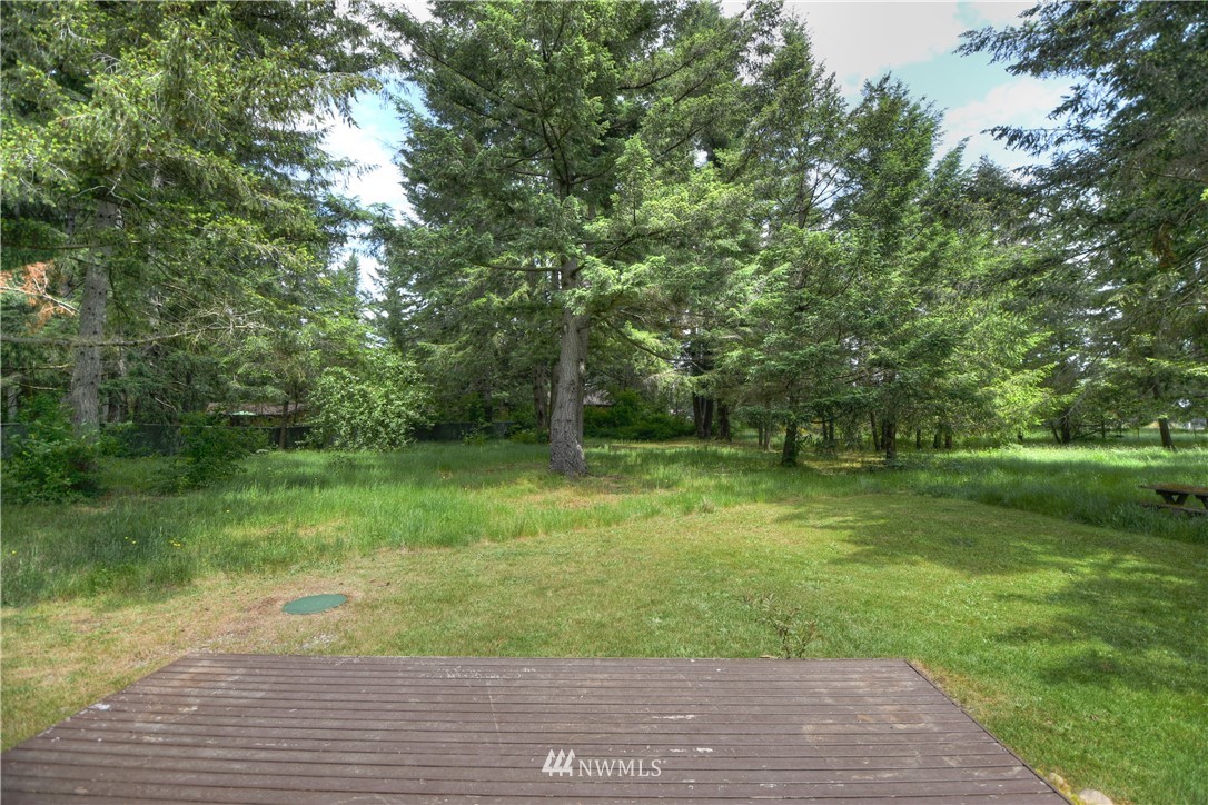 13406 Rainier Road Southeast Rainier, WA 98576 - Photo 19 of 25 Gallery Image 19