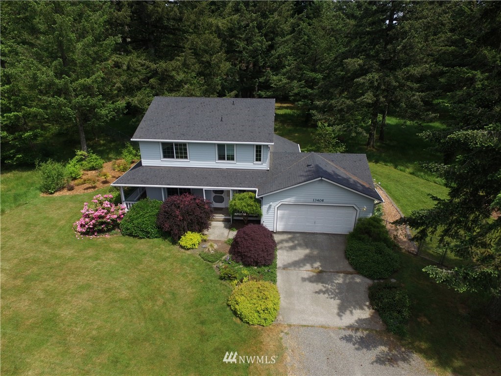 13406 Rainier Road Southeast Rainier, WA 98576 - Photo 25 of 25 Gallery Image 25