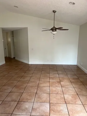 $3,550 | 1311 Seagrape Circle, Weston, FL 33326