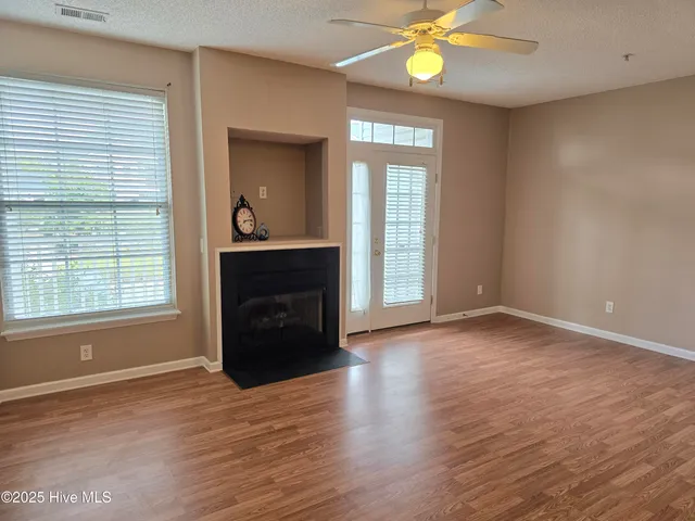 $170,000 | 3015 Winston Drive, Unit 112, Burlington, NC 27215