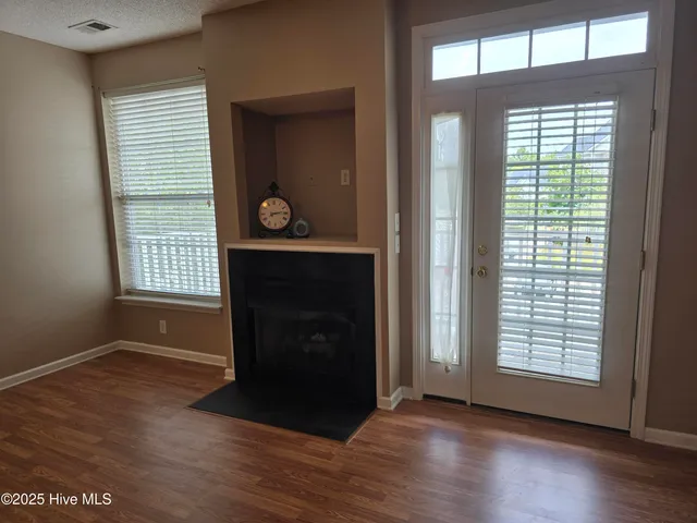 $170,000 | 3015 Winston Drive, Unit 112, Burlington, NC 27215