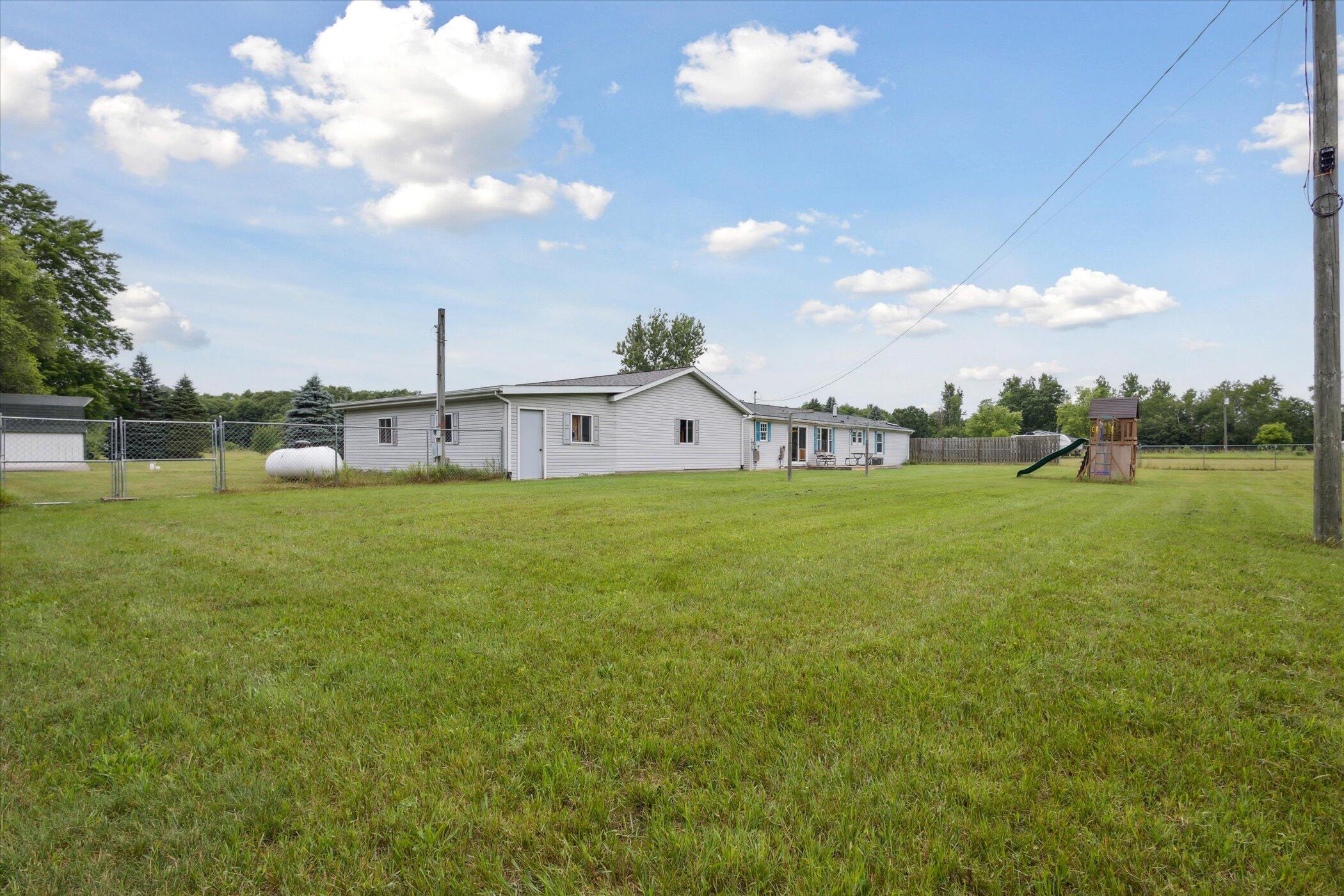 10638 Maple Hill Road Howard City, MI 49329 - Photo 46 of 61 44-10638-Maple-Hill-Rd-Howard-City-MI-49