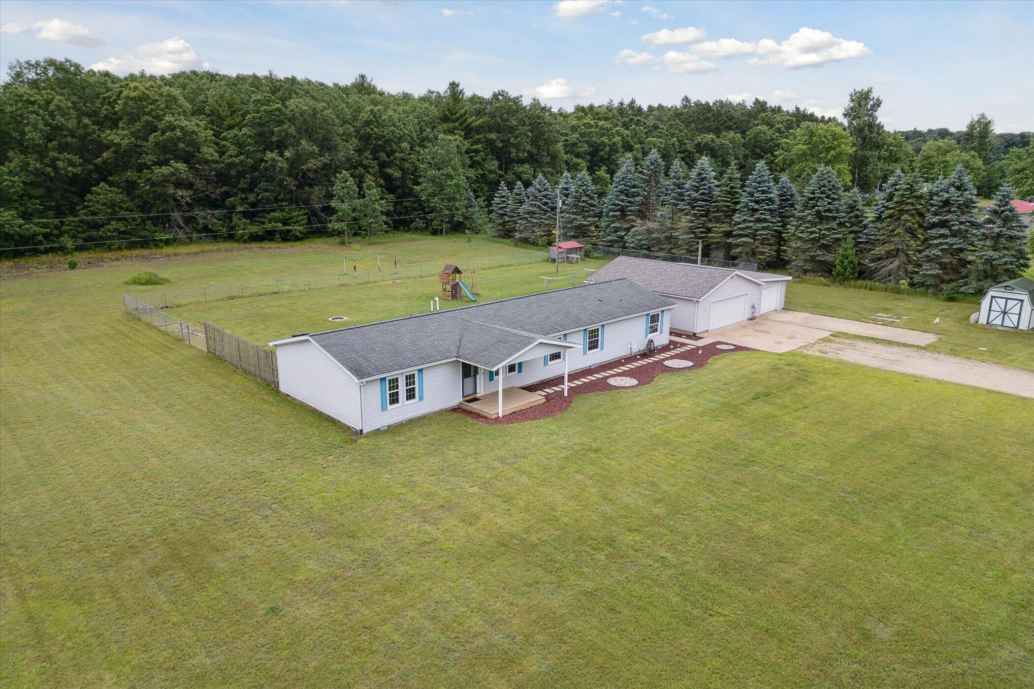 10638 Maple Hill Road Howard City, MI 49329 - Photo 51 of 61 49-10638-Maple-Hill-Rd-Howard-City-MI-49
