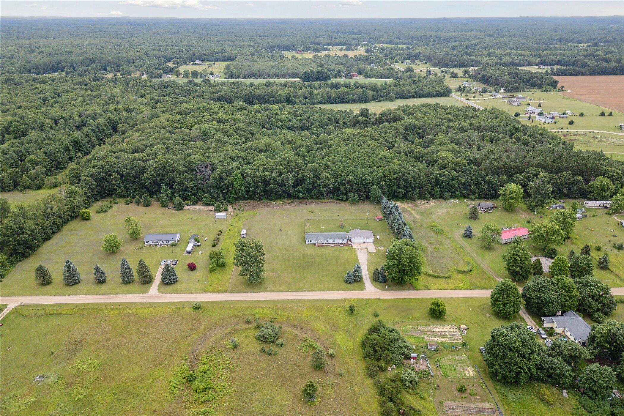10638 Maple Hill Road Howard City, MI 49329 - Photo 60 of 61 59-10638-Maple-Hill-Rd-Howard-City-MI-49