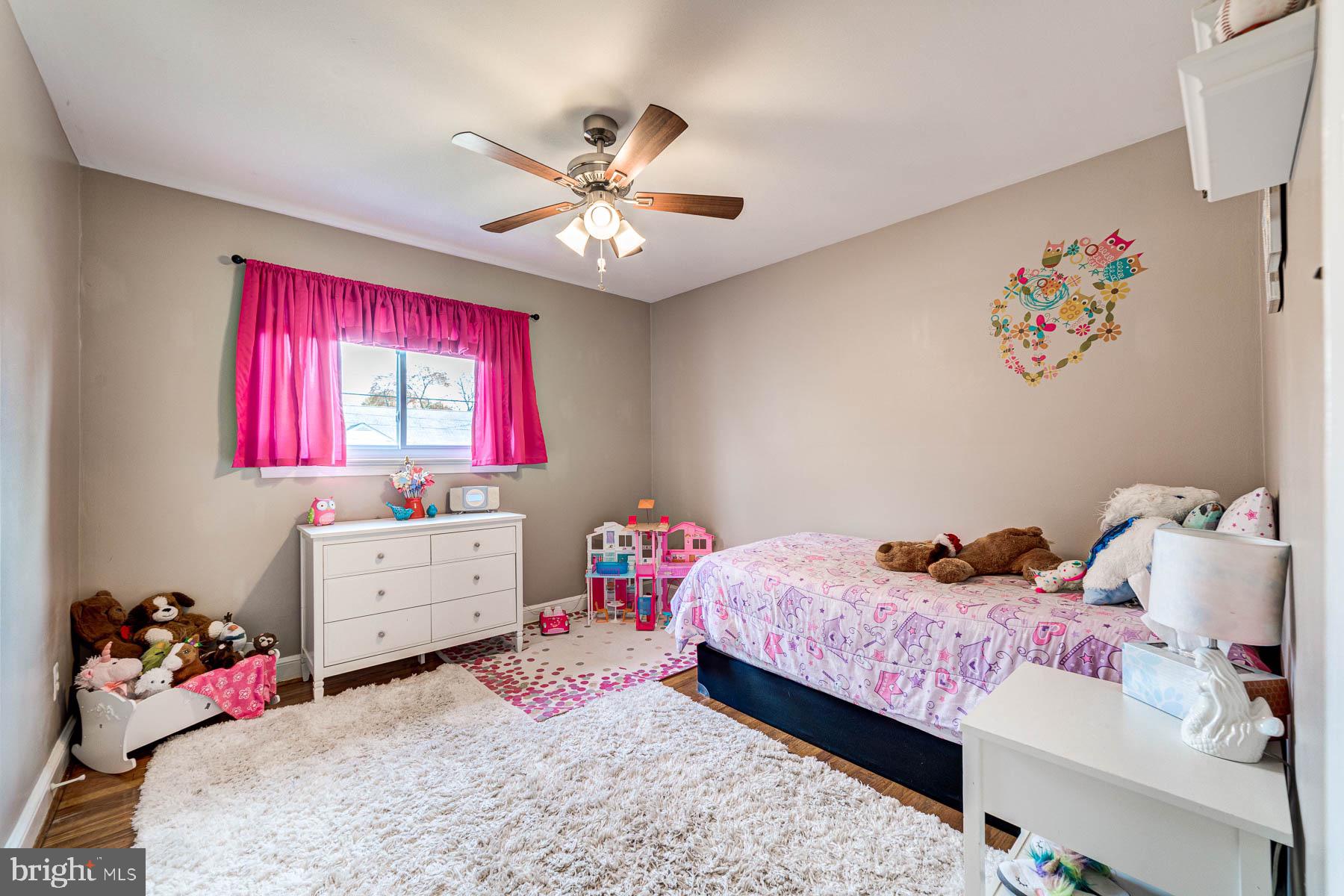 5902 Frederick Street Springfield, VA 22150 - Photo 17 of 46 Bedroom #2