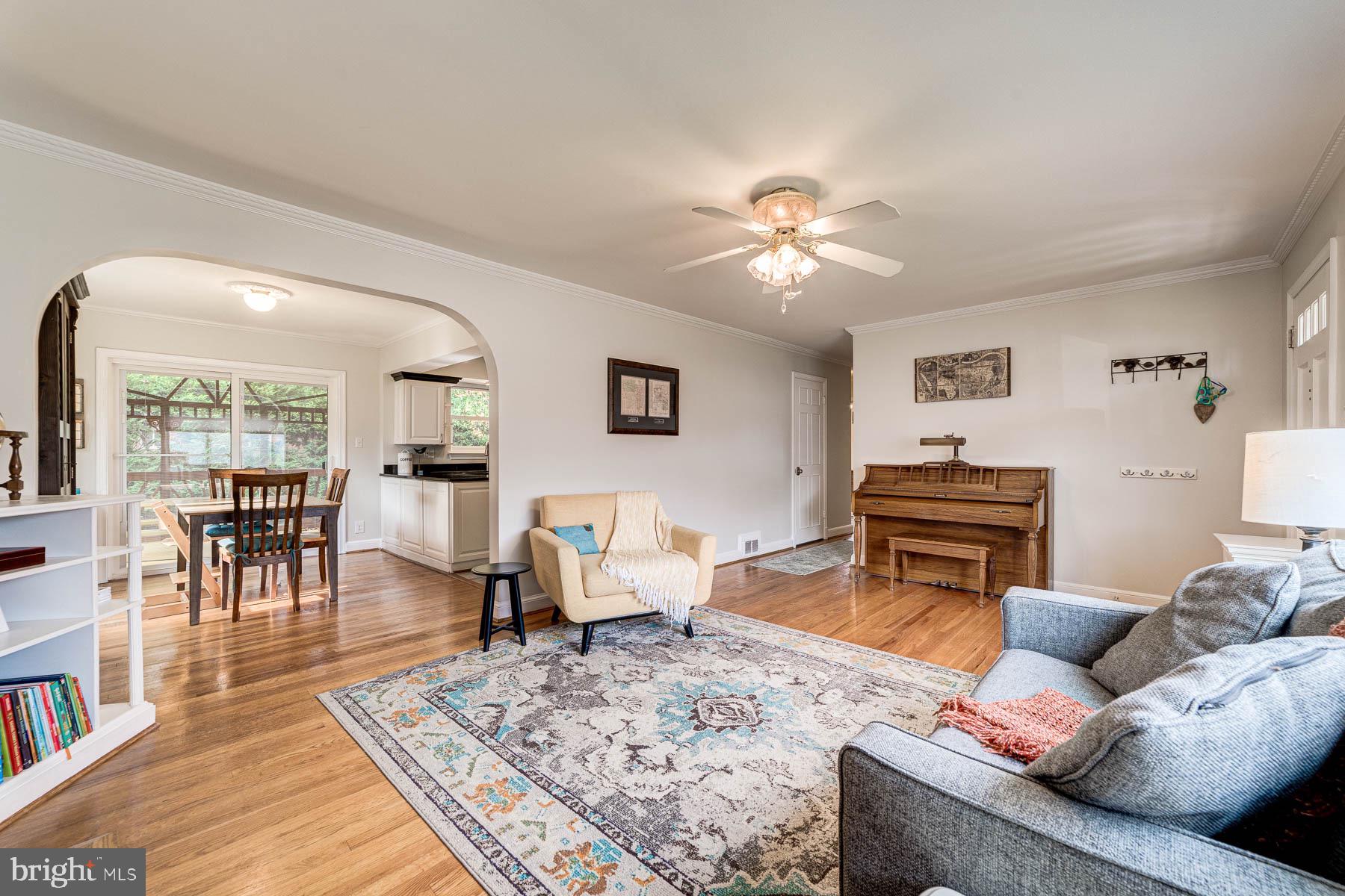 5902 Frederick Street Springfield, VA 22150 - Photo 7 of 46 Spacious Living Room w/gas fireplace & built-ins