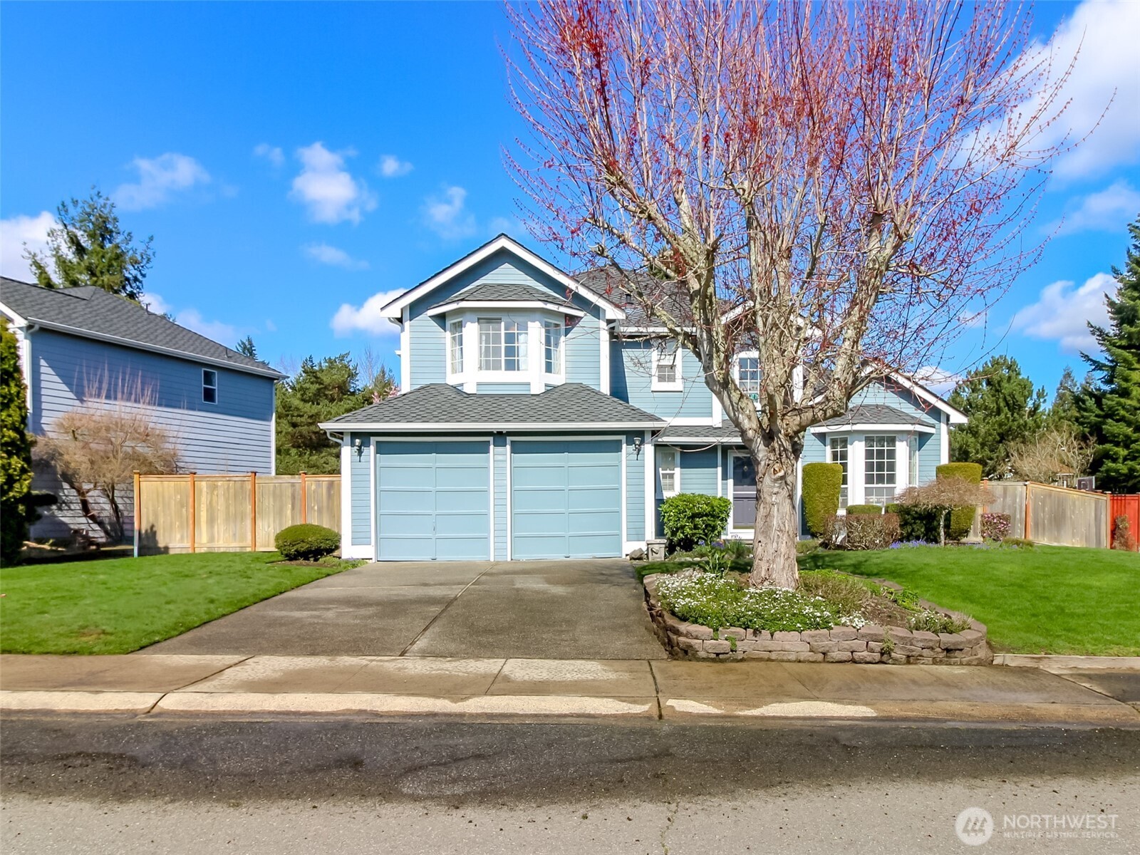 176 Eagle Ridge Drive East Puyallup, WA 98374 - Photo 1 of 40