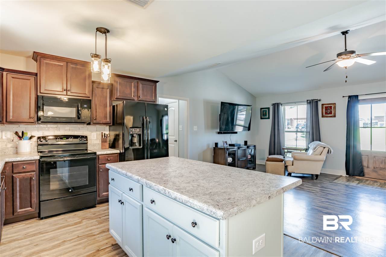18307 Outlook Drive Loxley, AL 36551 - Photo 13 of 30