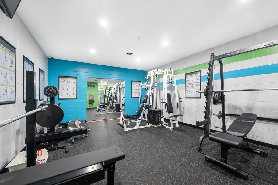 6325 North Sheridan Road, Unit 1607 Chicago, IL 60660 - Photo 11 of 15 Gallery Image 11