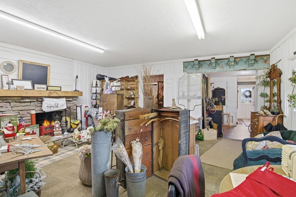 148 River Street West Springfield, MA 01089 - Photo 17 of 26