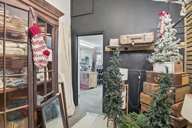 a view of walk in closet with rug