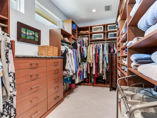 $2,174,000 | 8 Sunset Bay Drive, Belleair, FL 33756