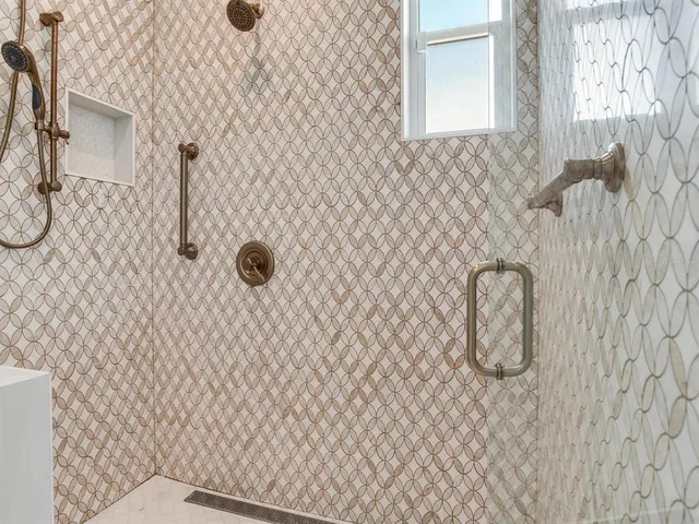 $2,174,000 | 8 Sunset Bay Drive, Belleair, FL 33756