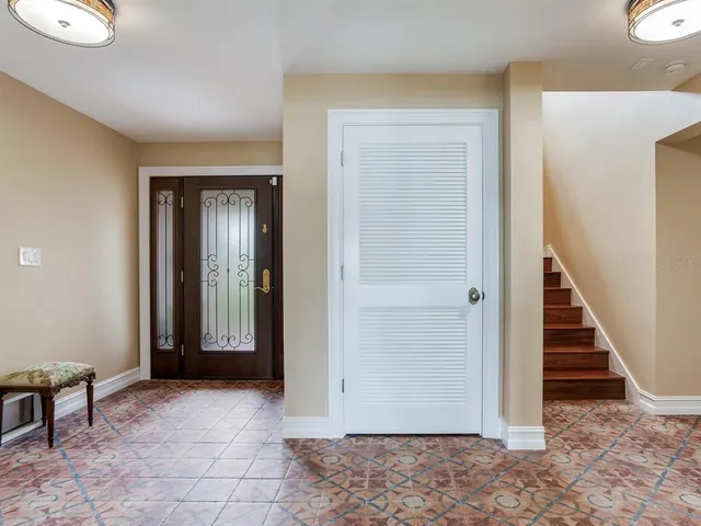 $2,174,000 | 8 Sunset Bay Drive, Belleair, FL 33756