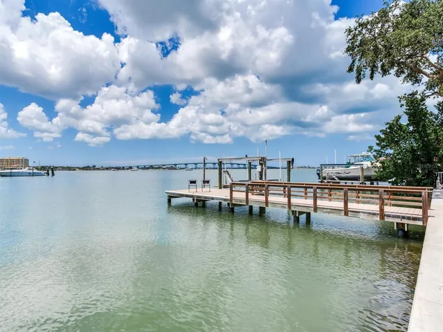 $2,174,000 | 8 Sunset Bay Drive, Belleair, FL 33756