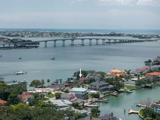 $2,174,000 | 8 Sunset Bay Drive, Belleair, FL 33756