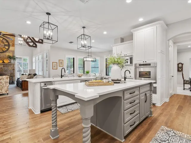 $5,500,000 | 8970 Burnett Road, Justin, TX 76247