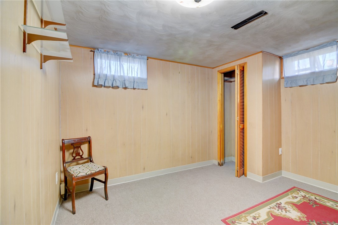 2552 Crossroads Road Decatur, IL 62521 - Photo 24 of 42 LL bonus room