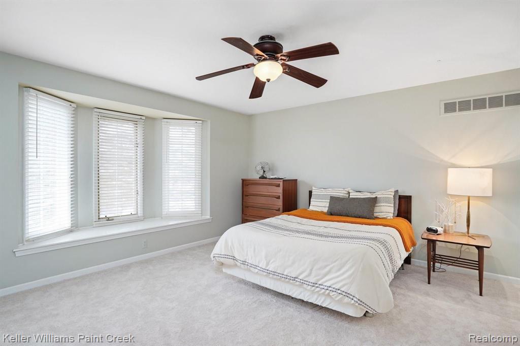 673 Lexington Drive Rochester Hills, MI 48307 - Photo 24 of 45