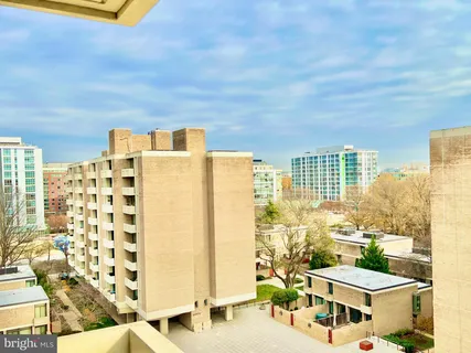 $549,000 | 429 N Street Southwest, Unit S705, Washington, DC 20024