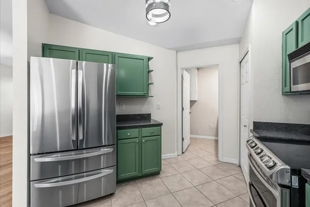 $285,000 | 1717 Hammocks Avenue, Unit 1717, Lutz, FL 33549