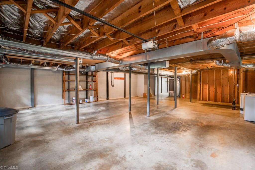 631 Chester Road Winston-Salem, NC 27104 - Photo 28 of 30 Gallery Image 28