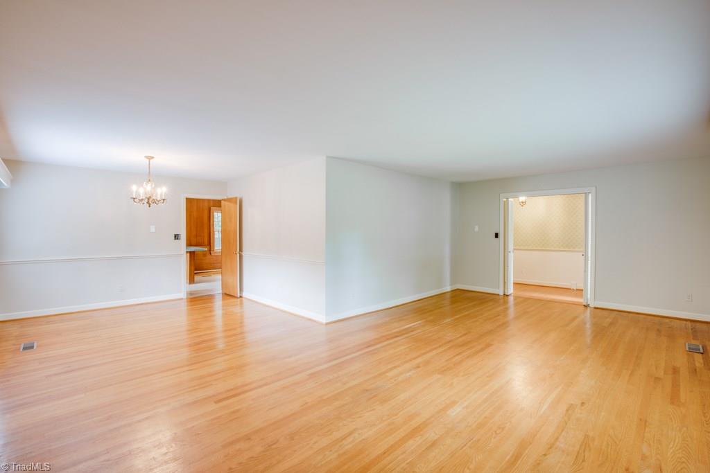 631 Chester Road Winston-Salem, NC 27104 - Photo 8 of 30 Gallery Image 8