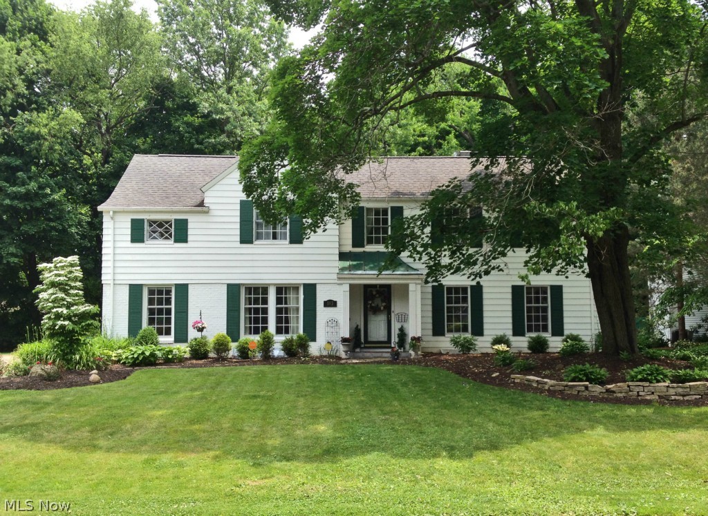 103 Overwood Road Akron, OH 44313 - Photo 1 of 25 Gallery Image 1