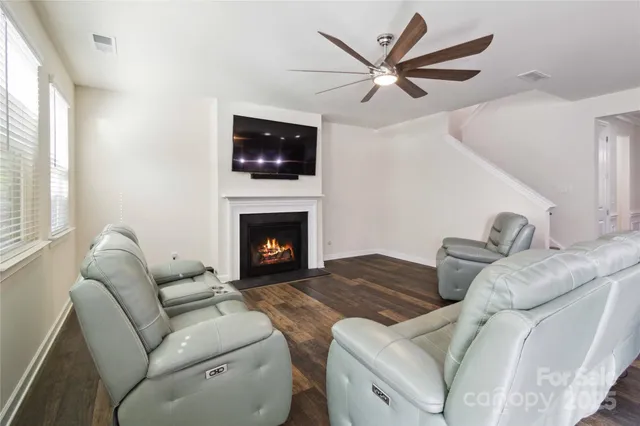 $589,900 | 4935 Norman Pk Place, Clover, SC 29710