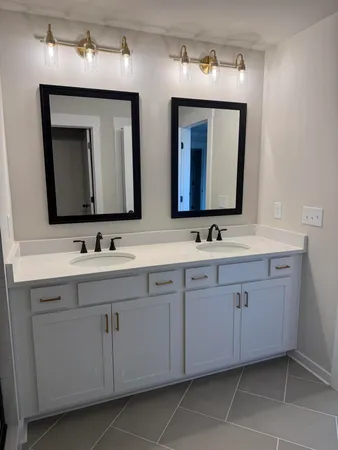 $429,900 | 9290 Alban Chase Drive, Unit 3, Ooltewah, TN 37363