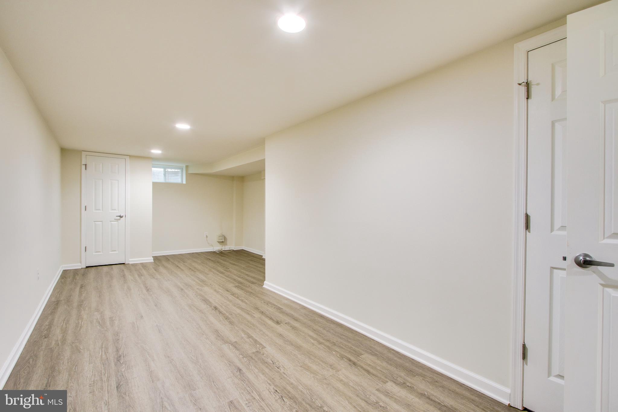 1025 Hartmont Road Baltimore, MD 21228 - Photo 23 of 27