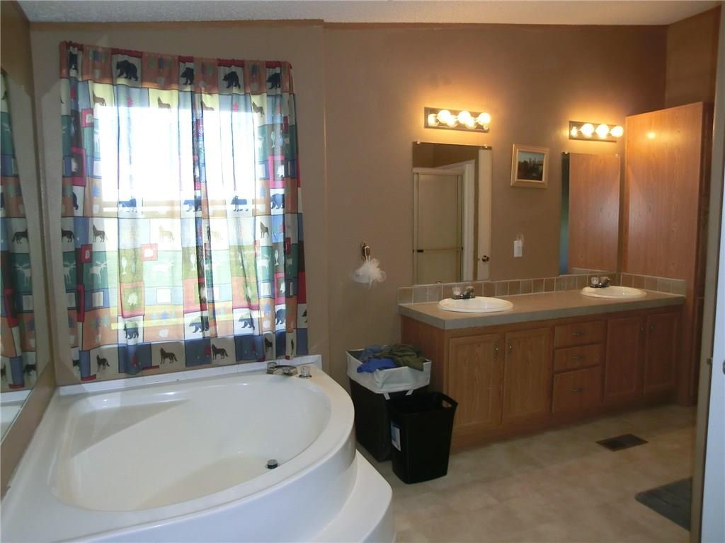 31336 Rusty Bucket Point Yoder, CO 80864 - Photo 15 of 26