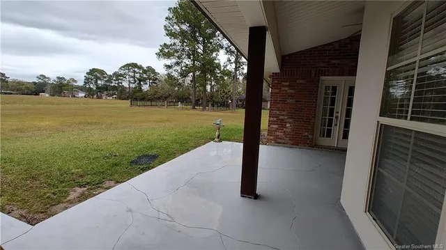 $352,000 | 2502 River Oak Drive, Jennings, LA 70546