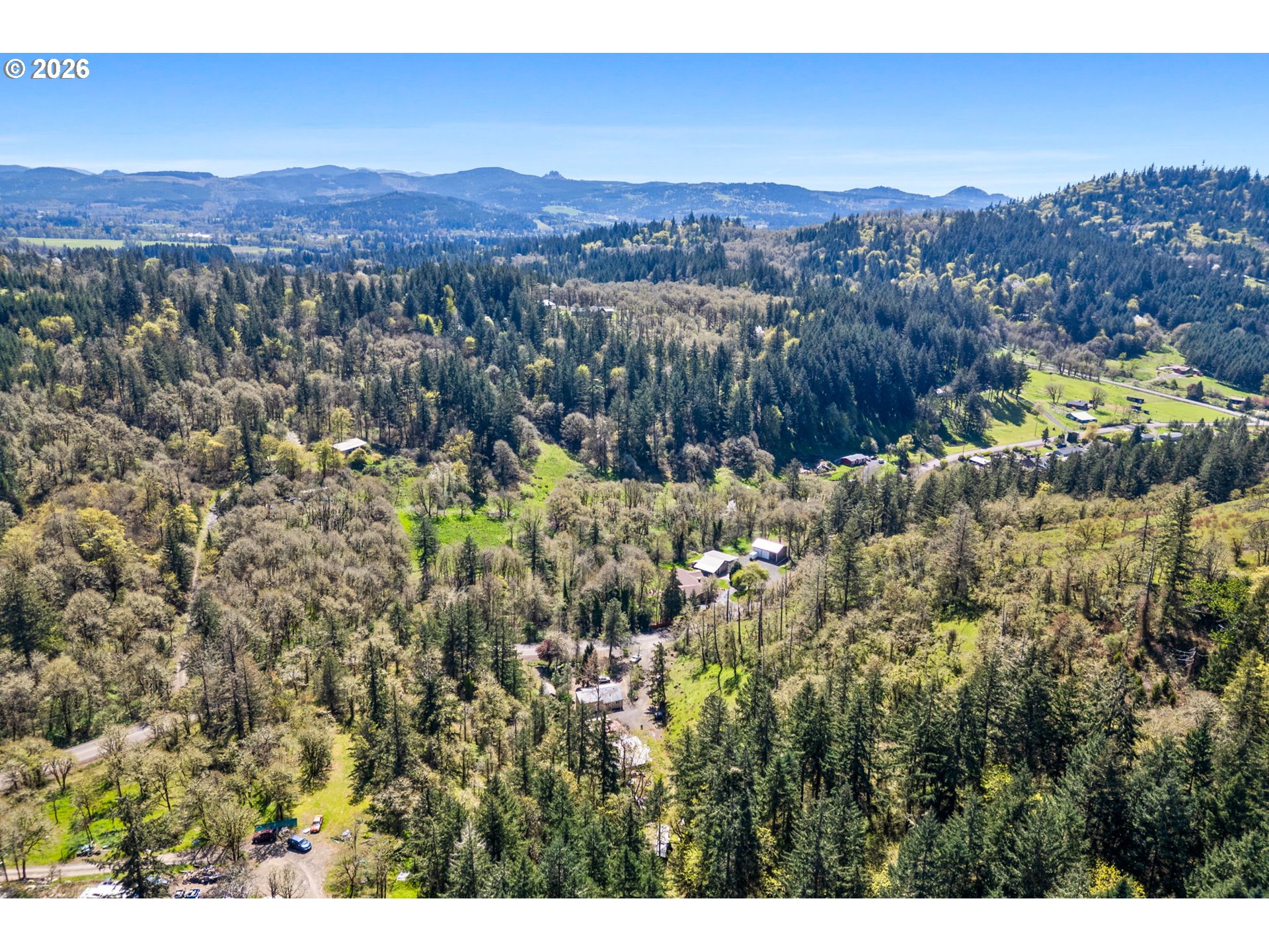 38775 Golden Valley Drive Lebanon, OR 97355 - Photo 30 of 36 a view of city and mountain