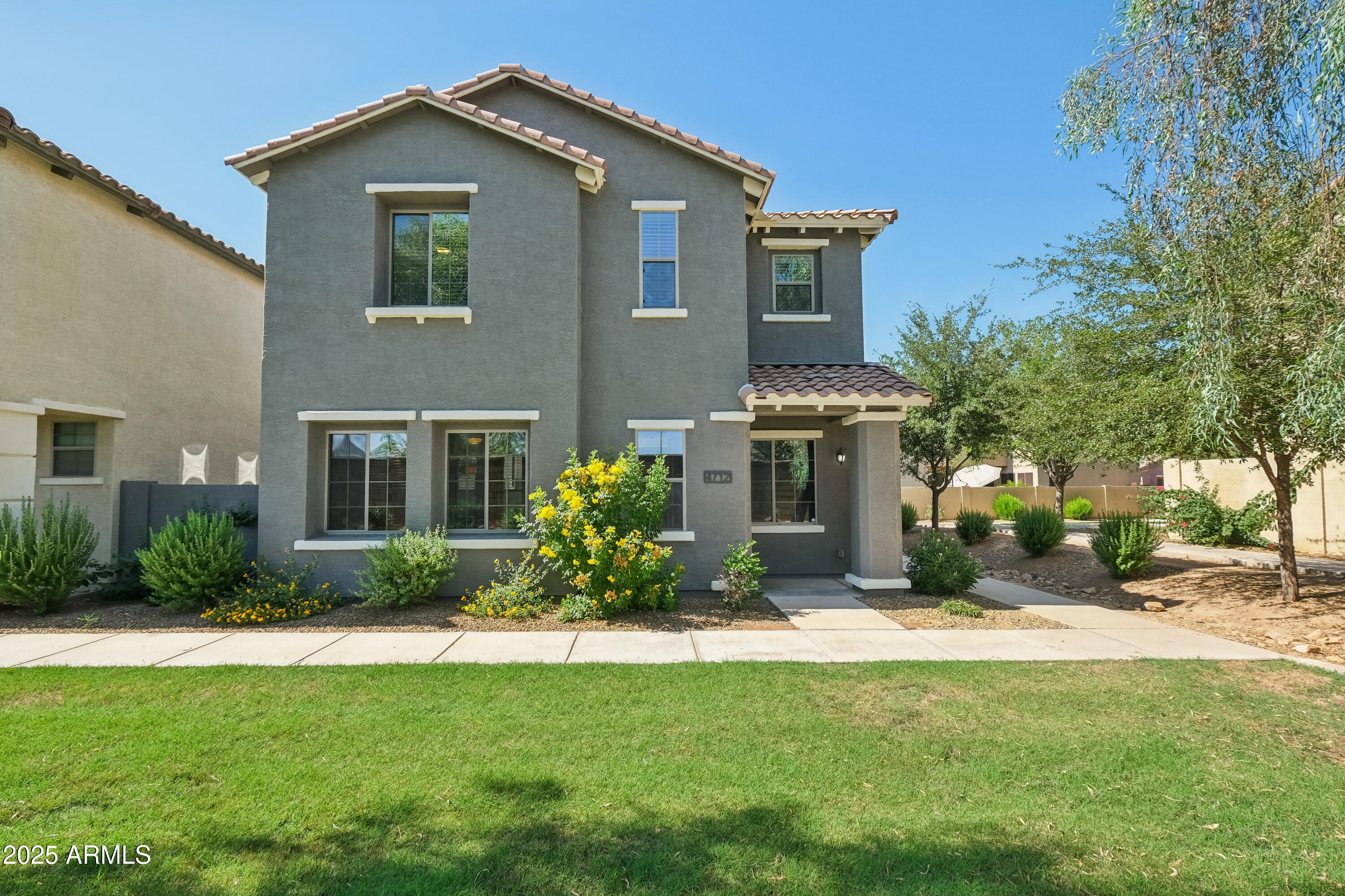 4712 East Bonanza Road Gilbert, AZ 85297 - Photo 3 of 28 Gallery Image 3