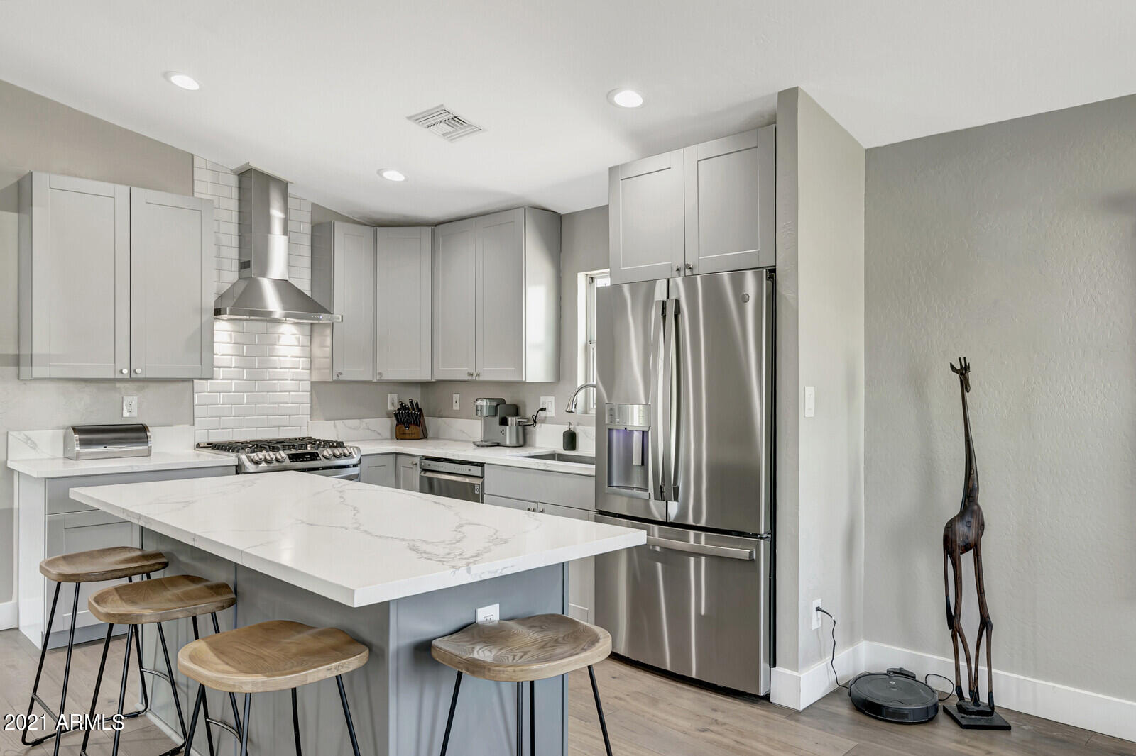 2316 North Mitchell Street Phoenix, AZ 85006 - Photo 11 of 37 11_2316_N_Mitchell_Street__11_mls